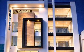 Hotel Vía Norte Inn - Nuevo con estacionamiento gratis - ideal para negocios